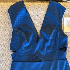 Aidan Mattox Elegant Blue Sleeveless Dress V neck criss cross midi